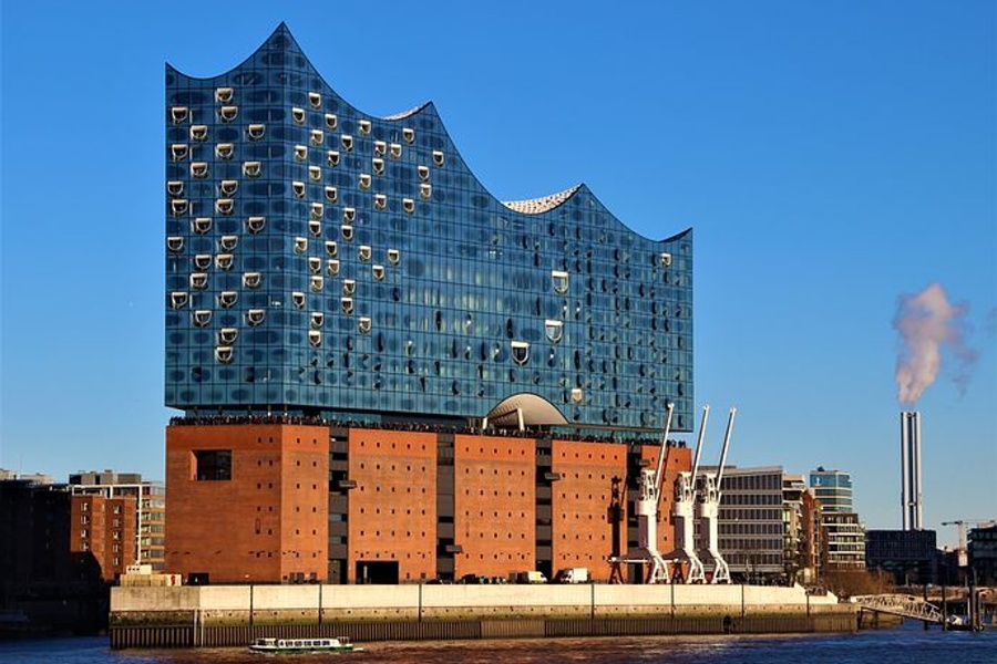 budynek filharmonii w Hamburgu.